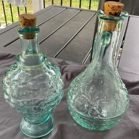 Vintage Pressed Glass Decanter Set - Picture 1 of 6